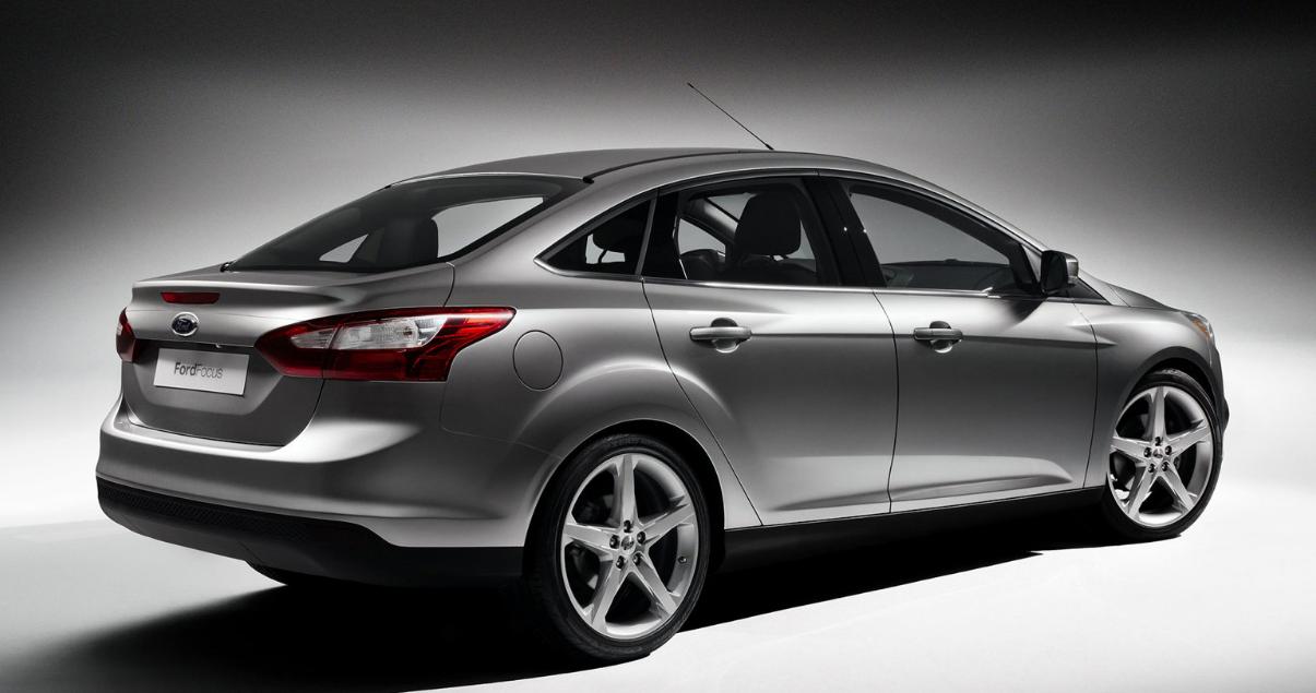 经典福克斯和新款卡罗拉哪个好,卡罗拉和福克斯旅行版谁先来