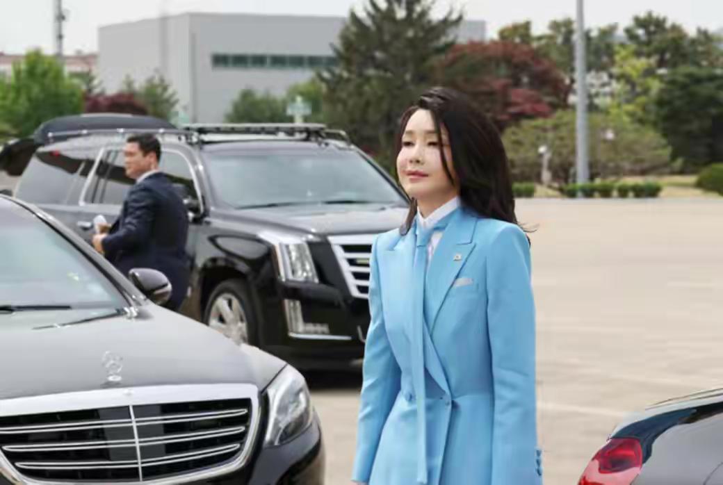 韩国第一夫人访美上演时装秀,韩国第一夫人出访美国