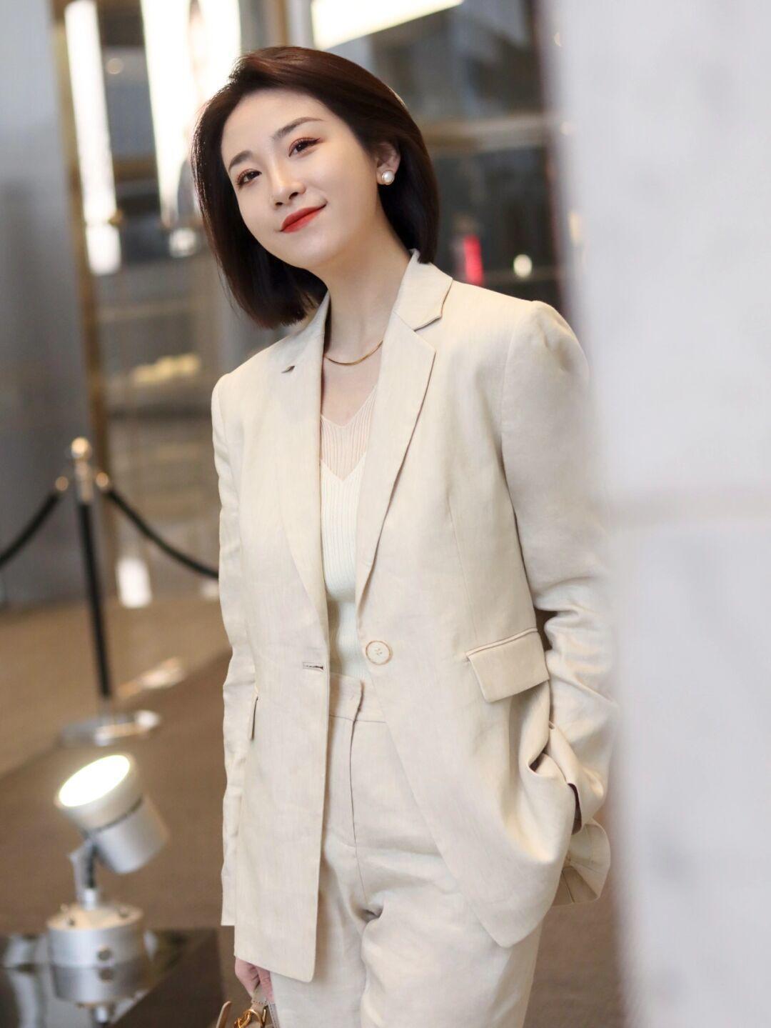 不同职场西装穿搭,职场想要正式又不刻板的穿搭