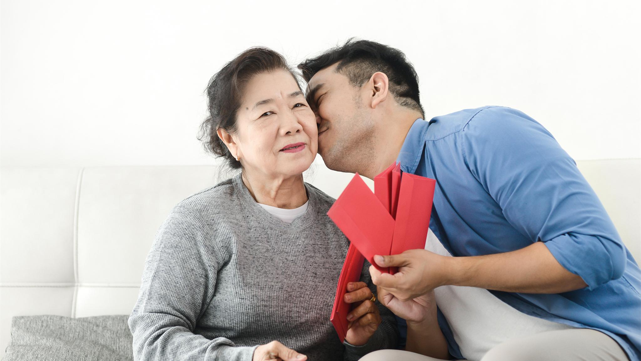 48岁大姐来相亲震惊63岁大爷,65岁大爷相亲提出要求