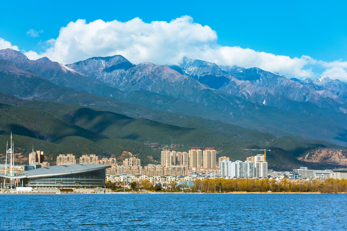 大理古城一然堂5元素食,大理一然堂5元自助餐地址