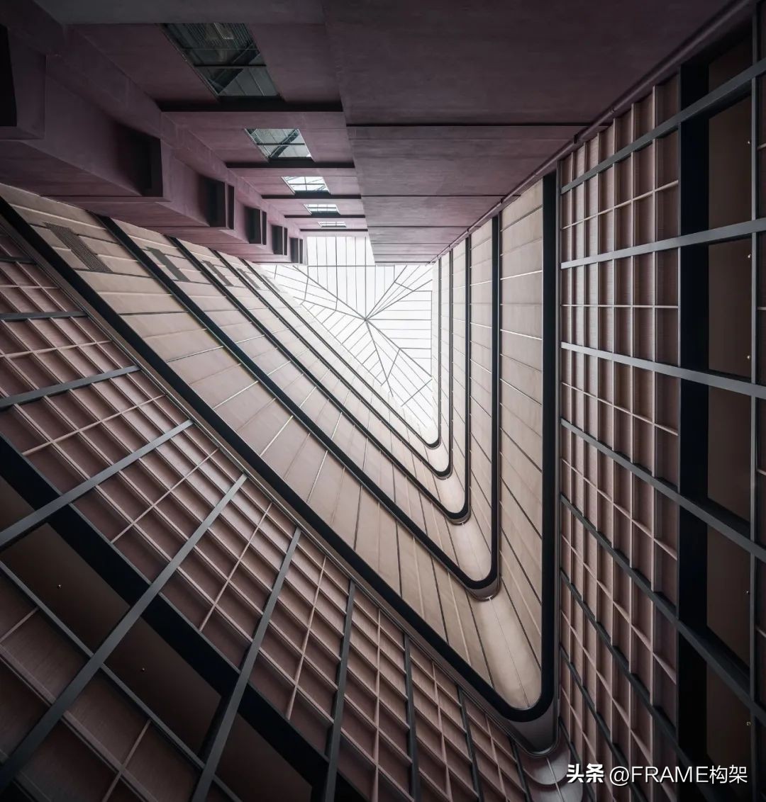 中国的网红书店,网红书店是颜值重要还是内涵重要