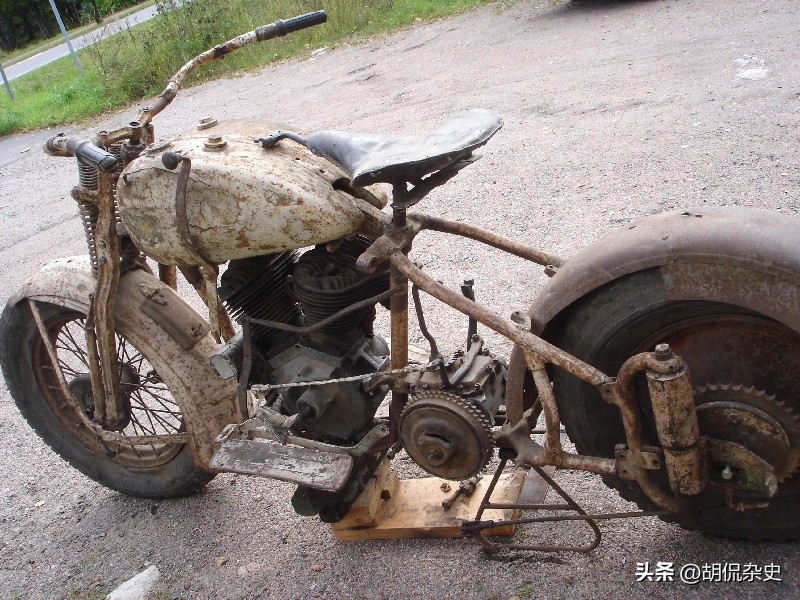 95式军用摩托,日军挂式摩托车