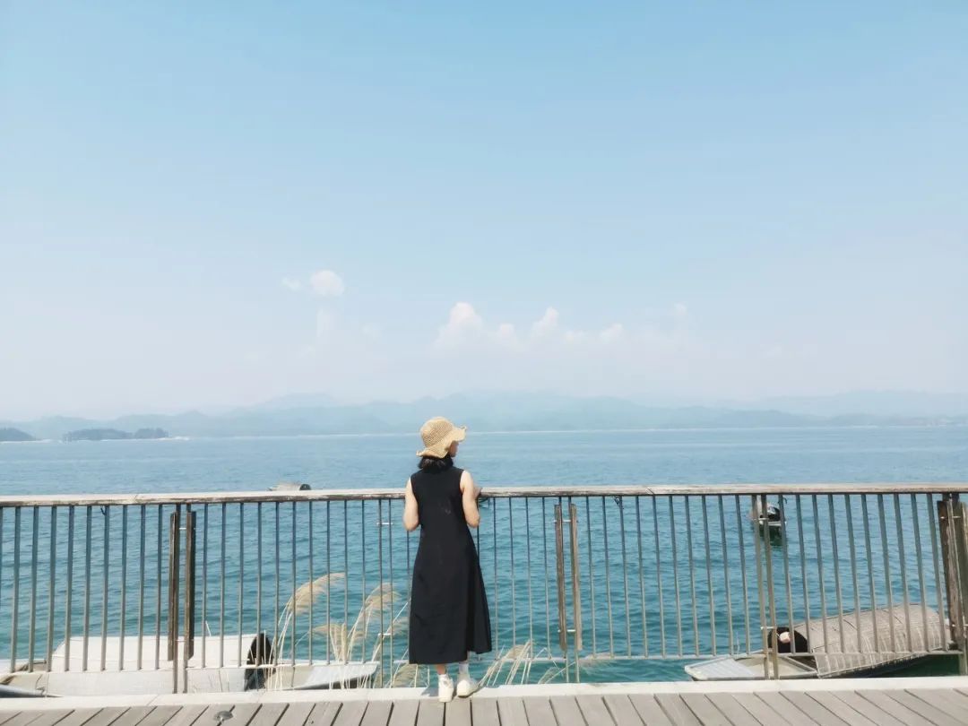 最牛服务员能否拯救海底捞,如果你不想上班了请看看