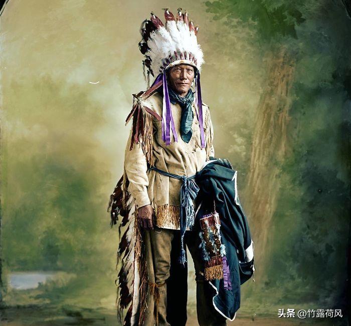 纳粹德国屠杀犹太女人,变态纳粹