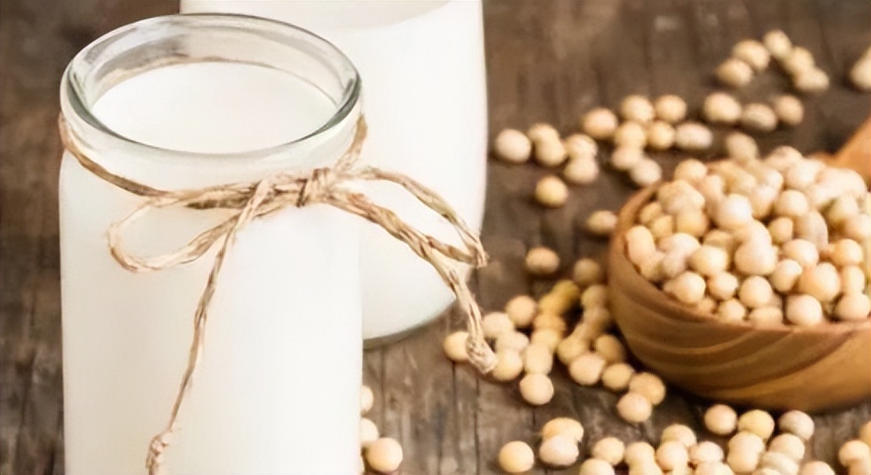 女人常喝豆浆粉的好处和坏处,儿童常喝豆浆对身体有好处吗