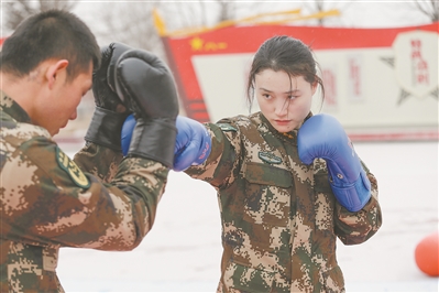 解放军报9月14日,2015年1月25日解放军报内容