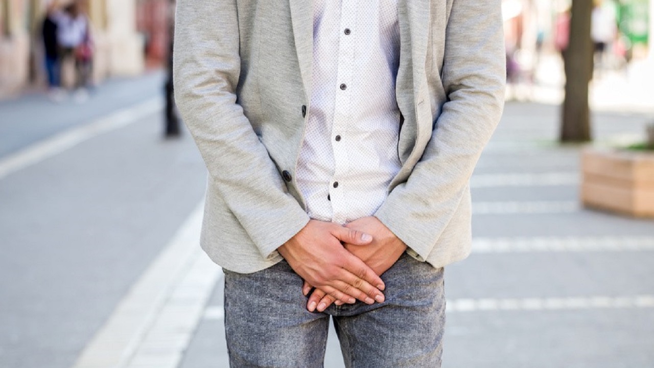 医生提醒：男性不想被前列腺炎“盯”上，这4件事别漏做