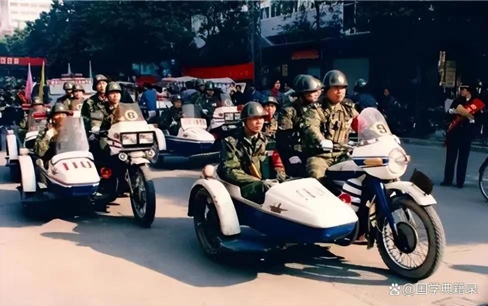 江苏“716”抢劫轮奸案，40名乘客无一反抗，两名女性惨遭8人性侵