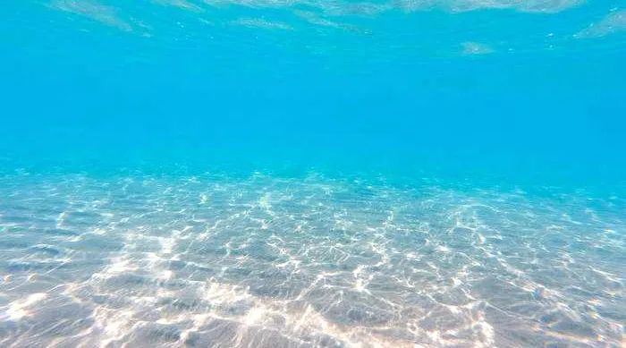 曾母暗沙宝藏,曾母暗沙有陆地吗