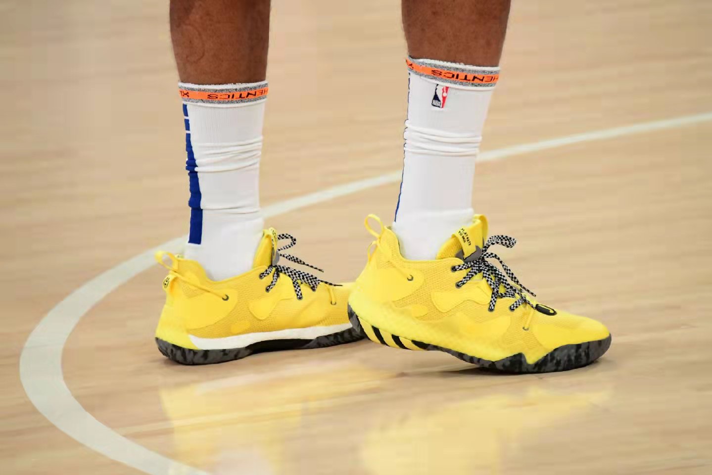 球鞋上脚集锦：0与1的美妙邂逅...