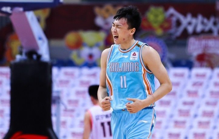 七位年轻前锋入选集训队！一个老将都不要，中国男篮刮起青春风暴