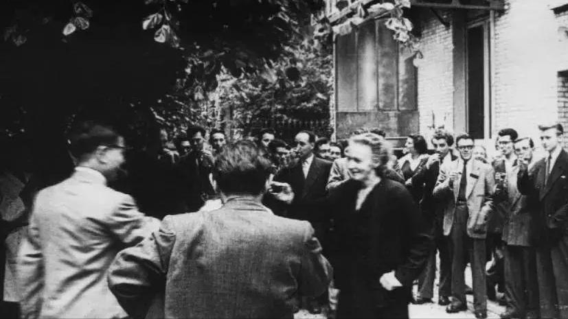 法国*产党共**员三次错过诺贝尔奖，告诫中国：你们得搞出自己的*弹核**