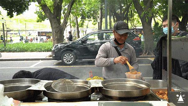 山东淄博井喷视频,五一淄博旅游有多火