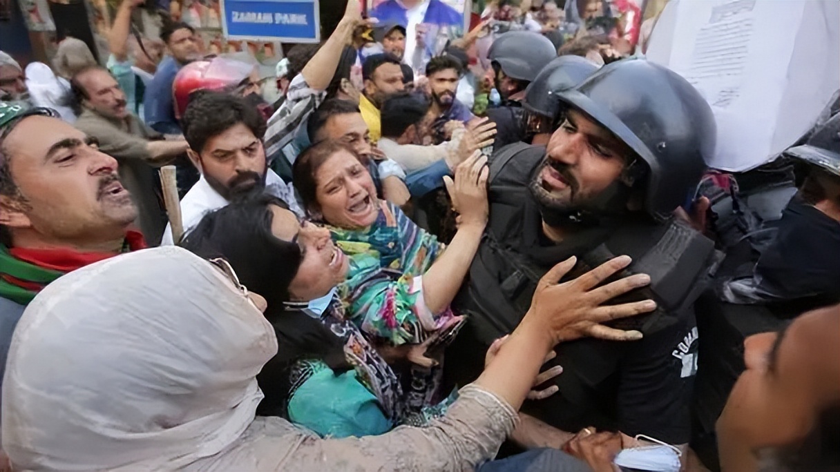 你知道中巴友谊有多深吗,比山高比海深