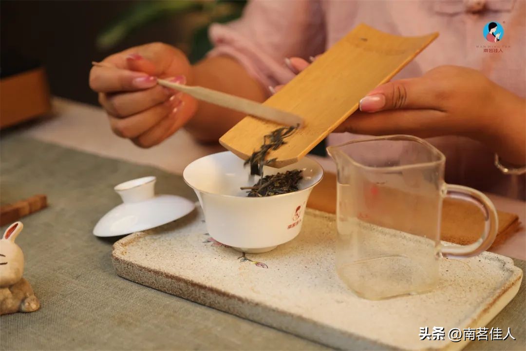 品鉴会视频全集,品鉴会30秒活动