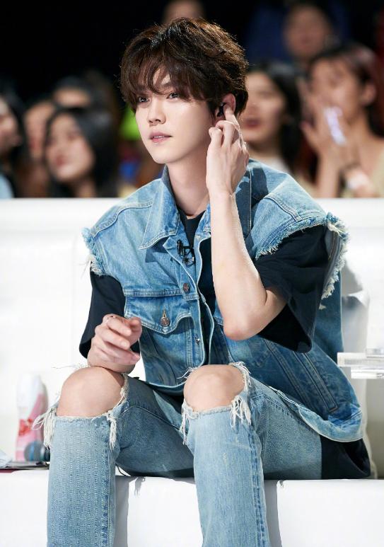 鹿晗潮牌遭吐槽,鹿晗回应潮牌被吐槽