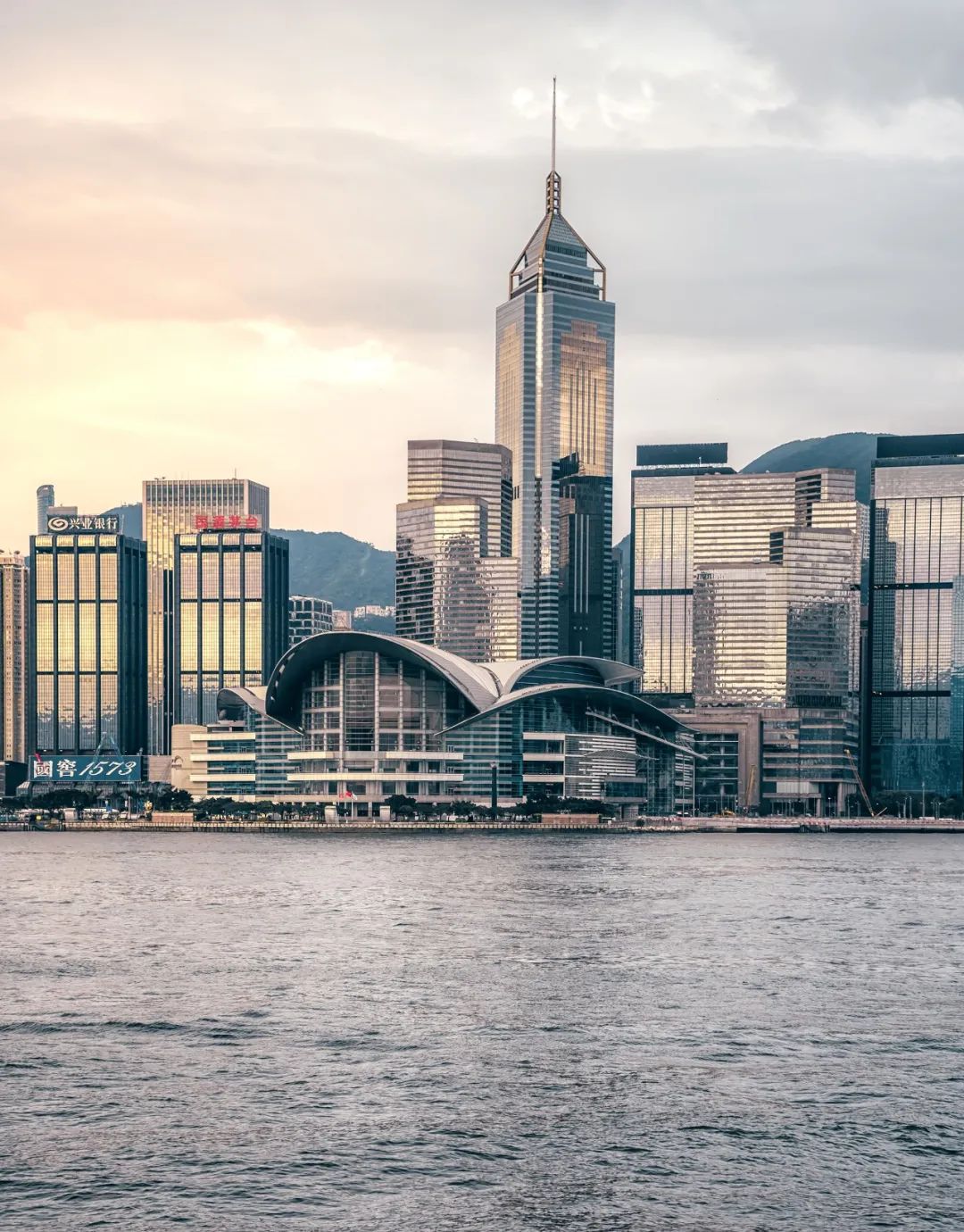 3年，终于等到香港通关！