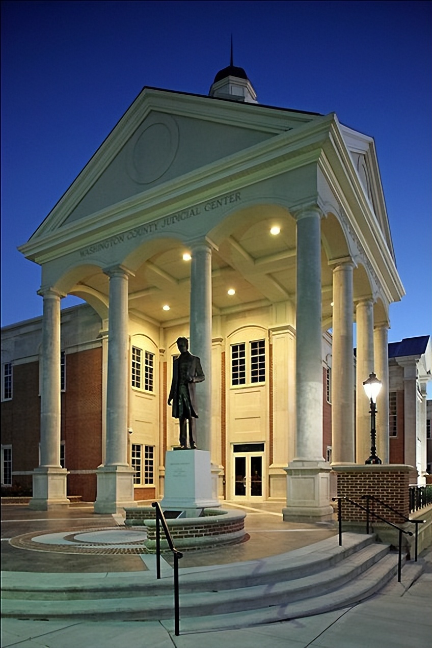 密西西比大学pk密西西比州立大学,密西西比大学和牛津大学