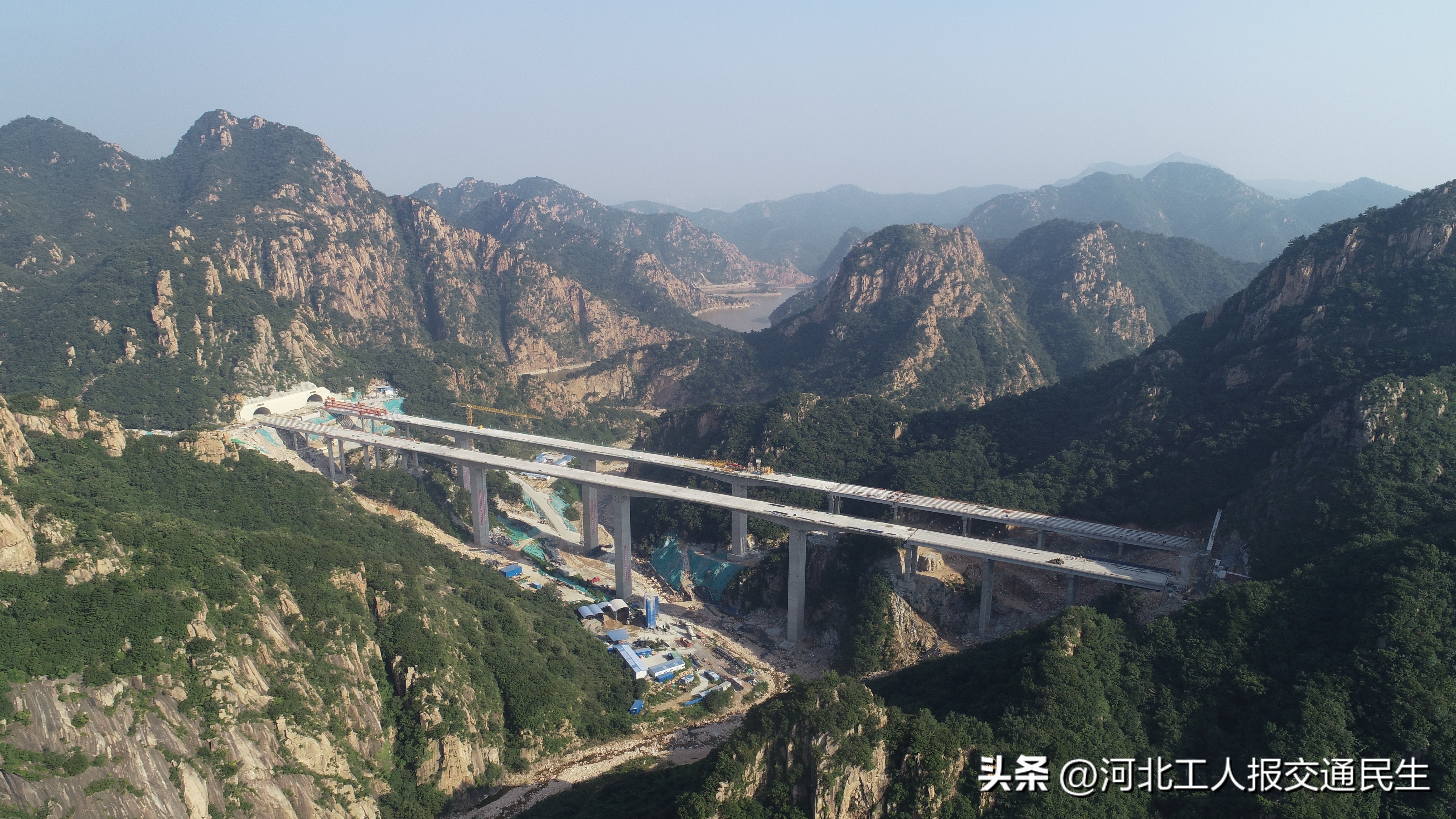 问鼎燕山何惧难|看这条高速公路如何决战决胜保通车