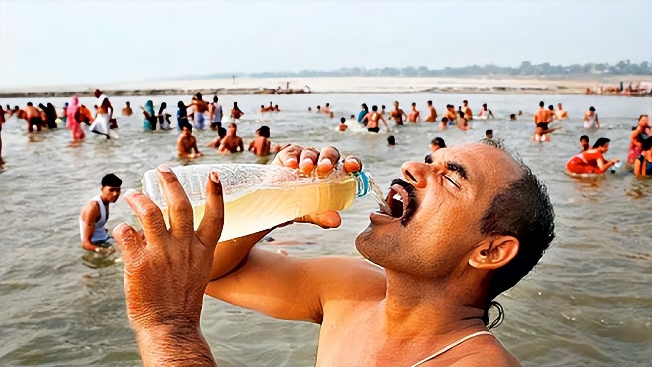 讲一讲俄乌冲突事件的看法,印俄停止卢比结算的前因后果