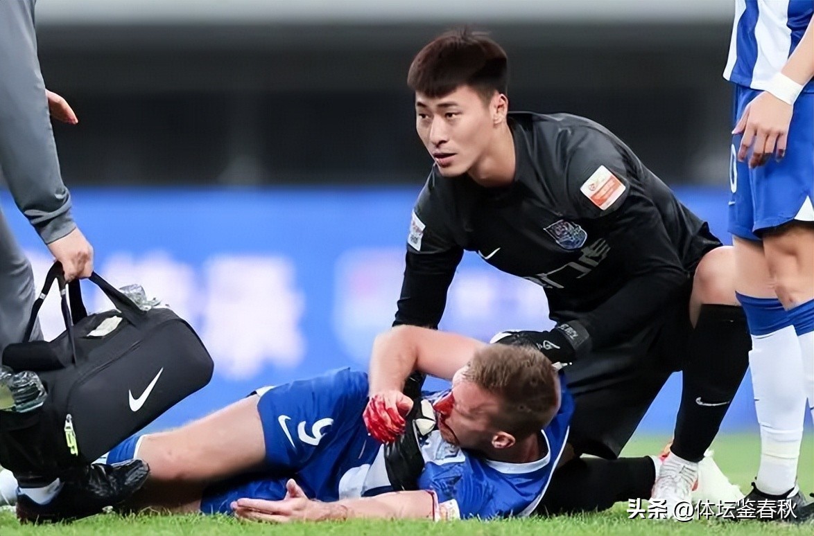 南通支云vs天津津门虎贾德松,泰山对天津贾德松红牌了吗