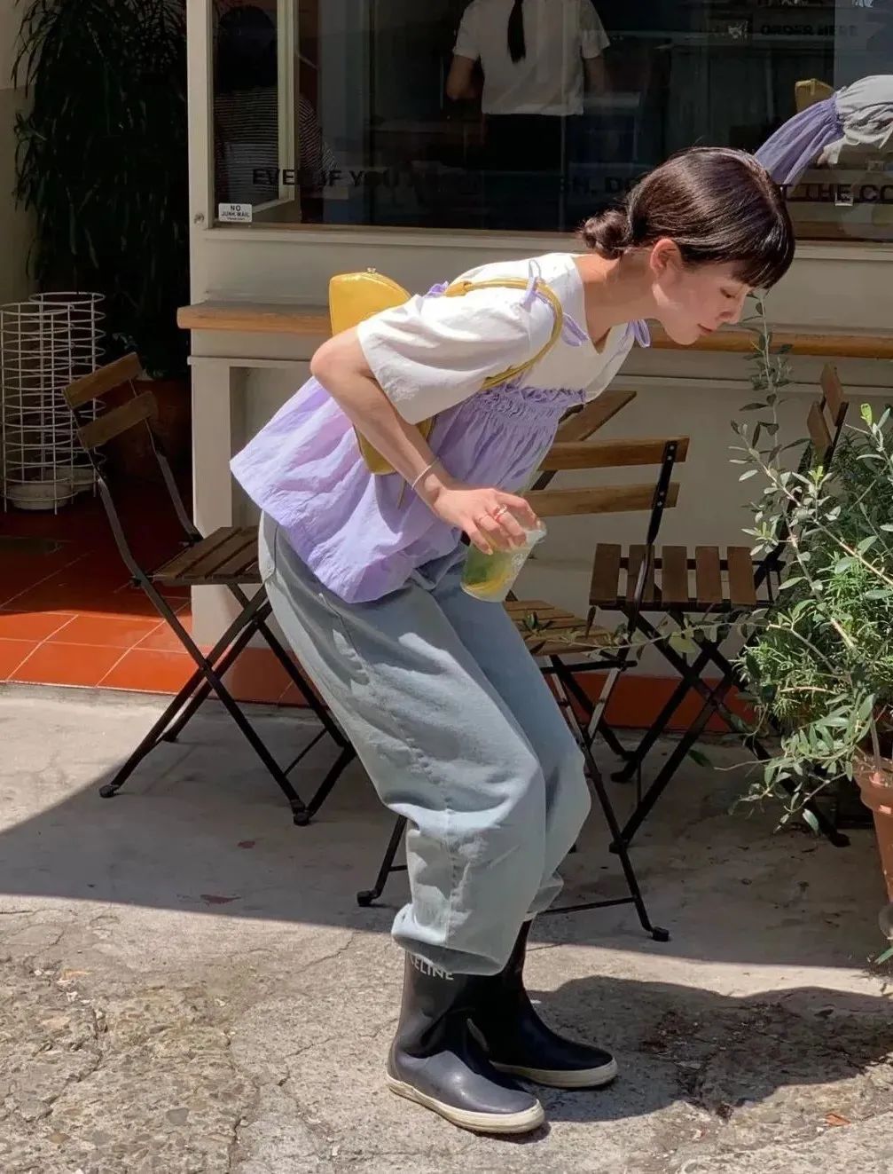 时尚博主的19件夏季日常穿搭look,这位博主的减龄穿搭值得学习