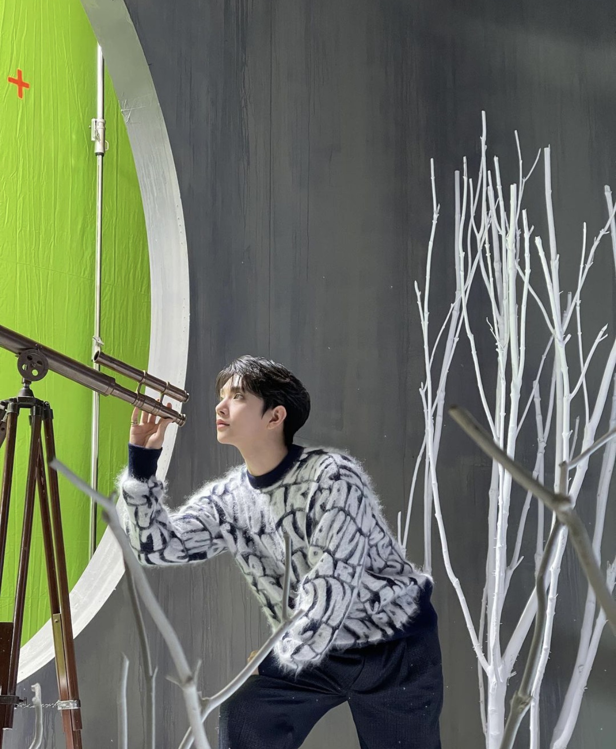 冬天内搭白色好还是黑色好,冬天内搭女2020高级感