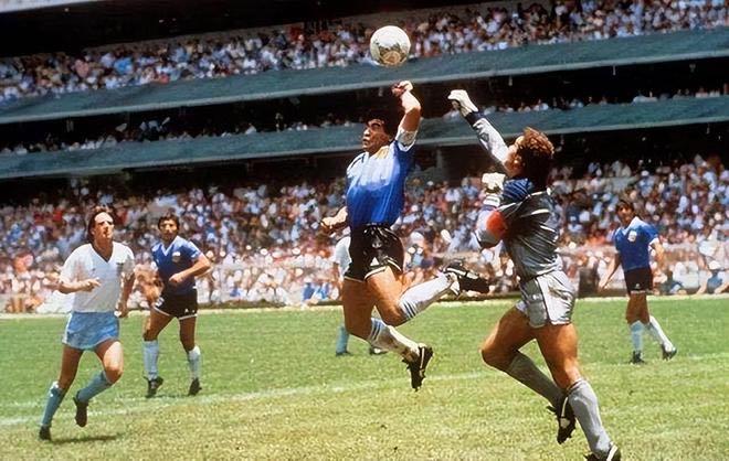 从贫民窟走出来的超级球星贝利,球王贝利的传奇人生