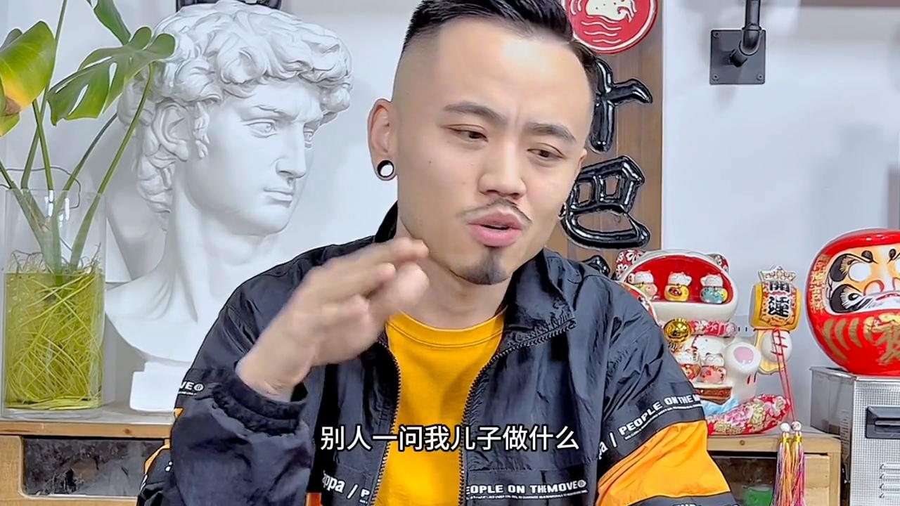 你为什么纹身,纹身师都是怎么设计纹身的