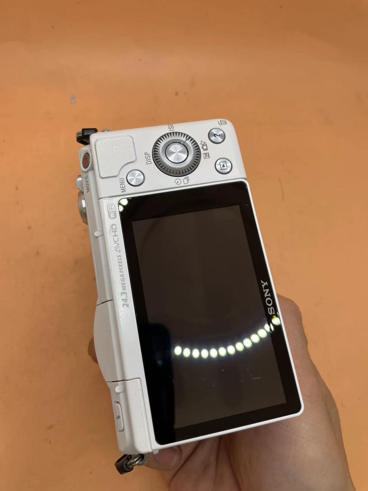 索尼a5100info,索尼a5100所有送的配件