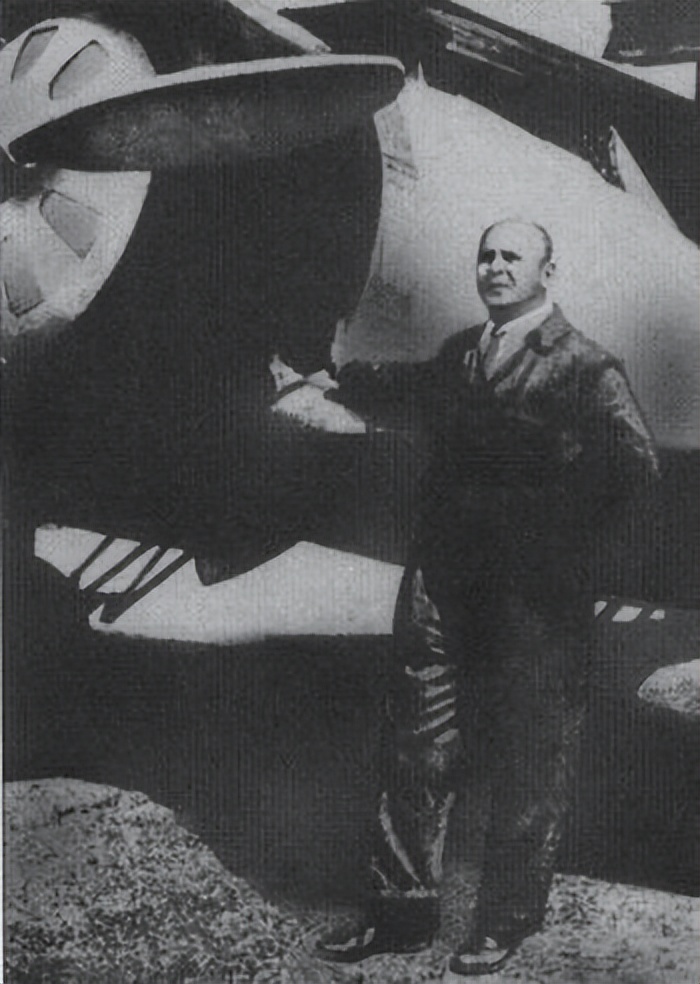 335、他被誉为苏联的歼击机之父！