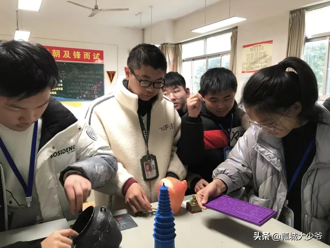 学校社团活动风采展,学校丰富多彩的社团活动美篇