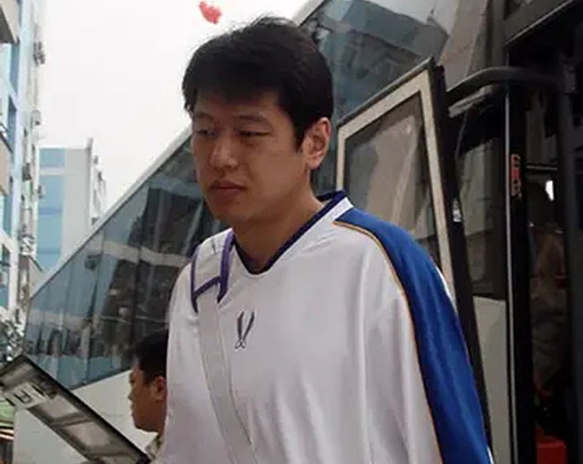 莫科周雅菲照顾王凡父母,八一女篮王凡死因详细