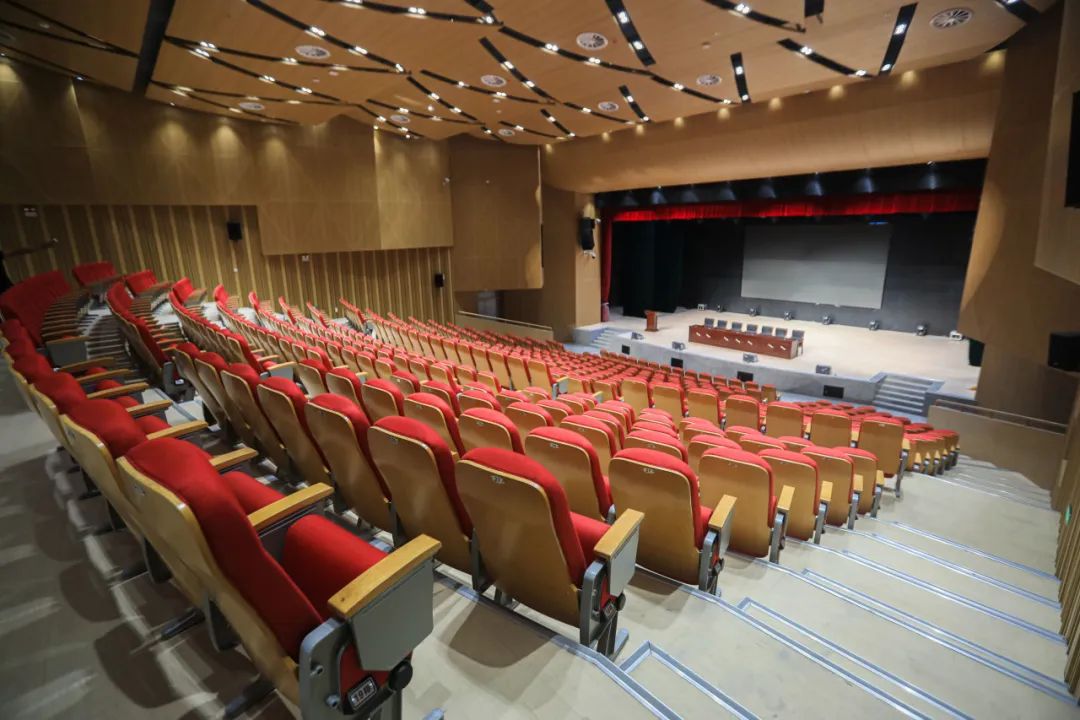 江北新区旭东中学,旭东中学校长讲话