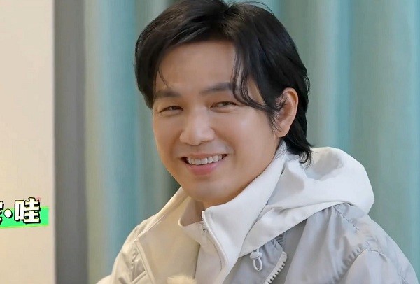 钟汉良脸为啥变了,钟汉良发福