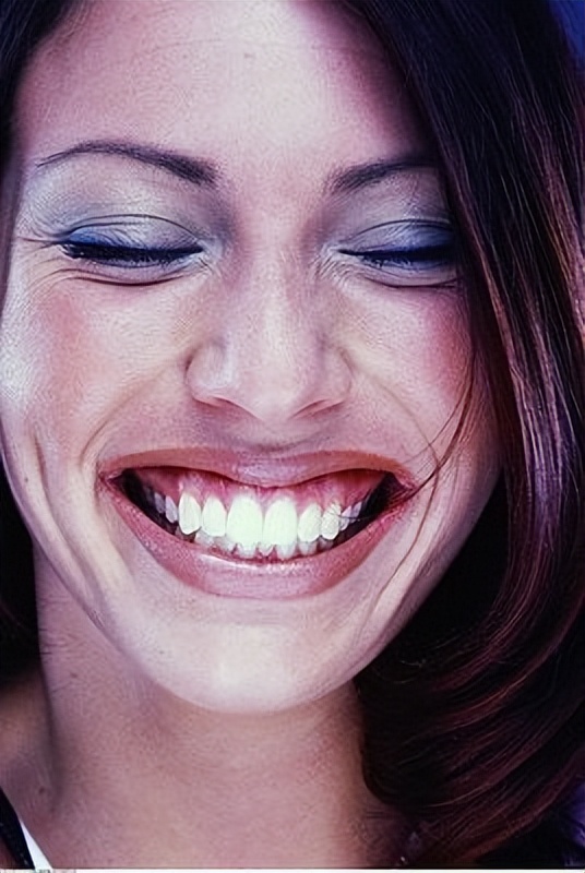 女生给舍友买避孕药,大学女生避孕药事件