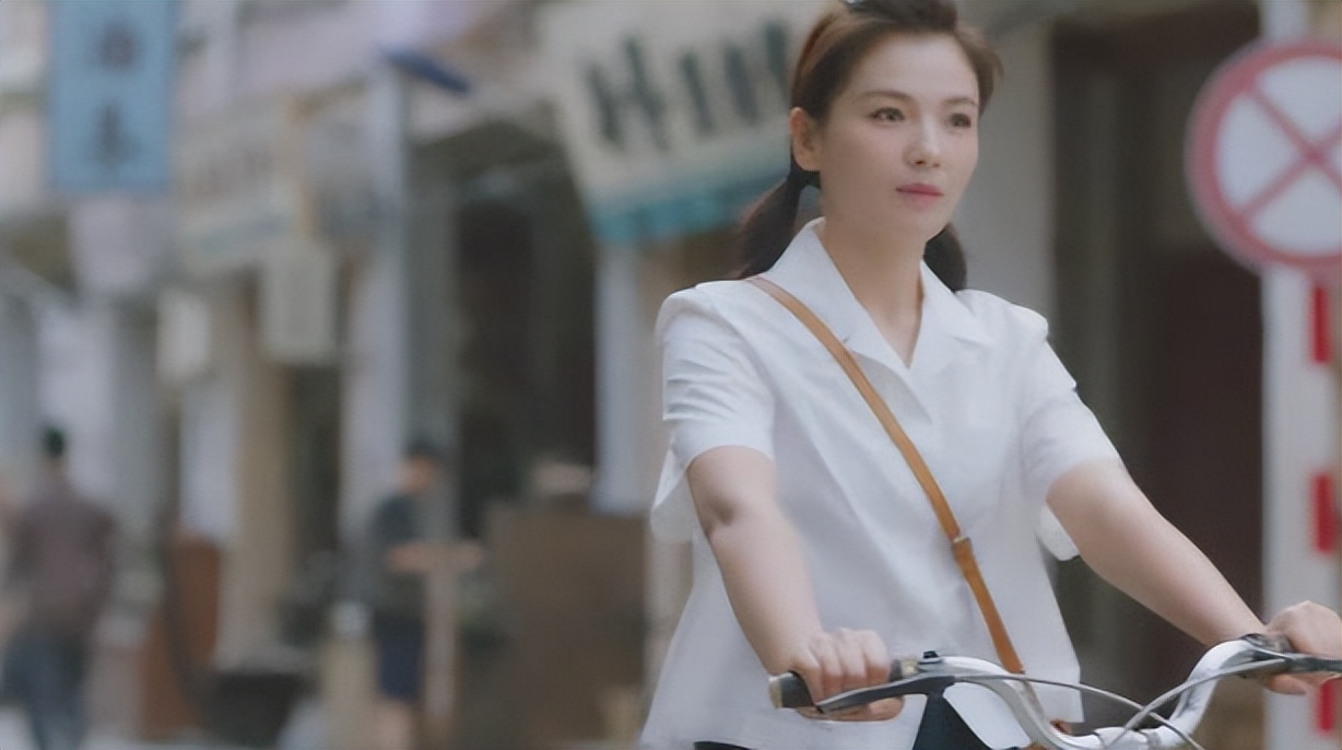 年轻时显老的梅婷如今看优雅依旧,梅婷最惊艳的美