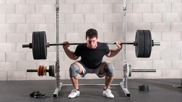 老年人弯腰驼背怎么治,老人弯腰驼背怎么回事