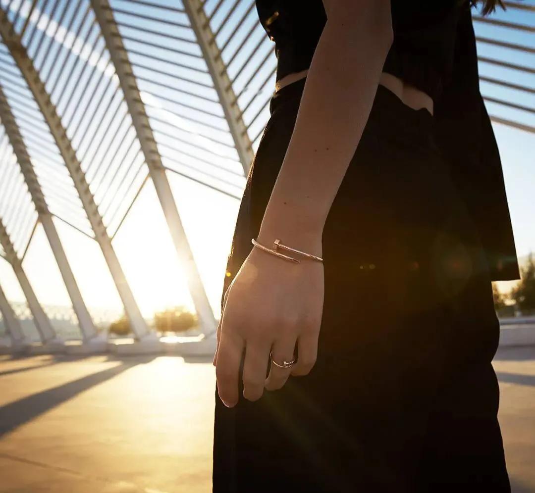 卡地亚最著名的珠宝系列love,卡地亚最新珠宝系列设计