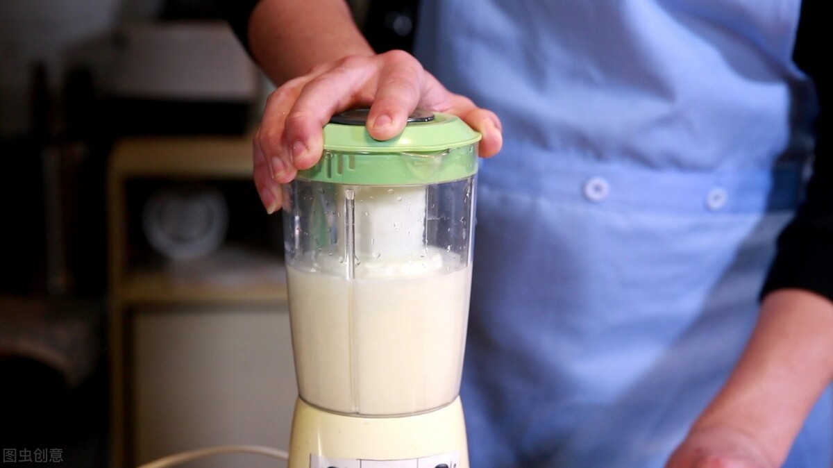 怎样用内酯做豆腐脑最简单,豆腐脑的家常做法不用内酯用白醋