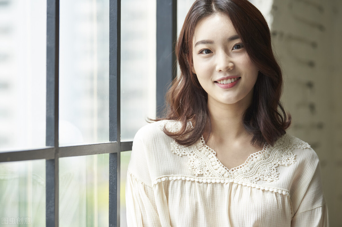 女生这样叫你说明很喜欢你,女人喜欢你的10种非言语表达方式