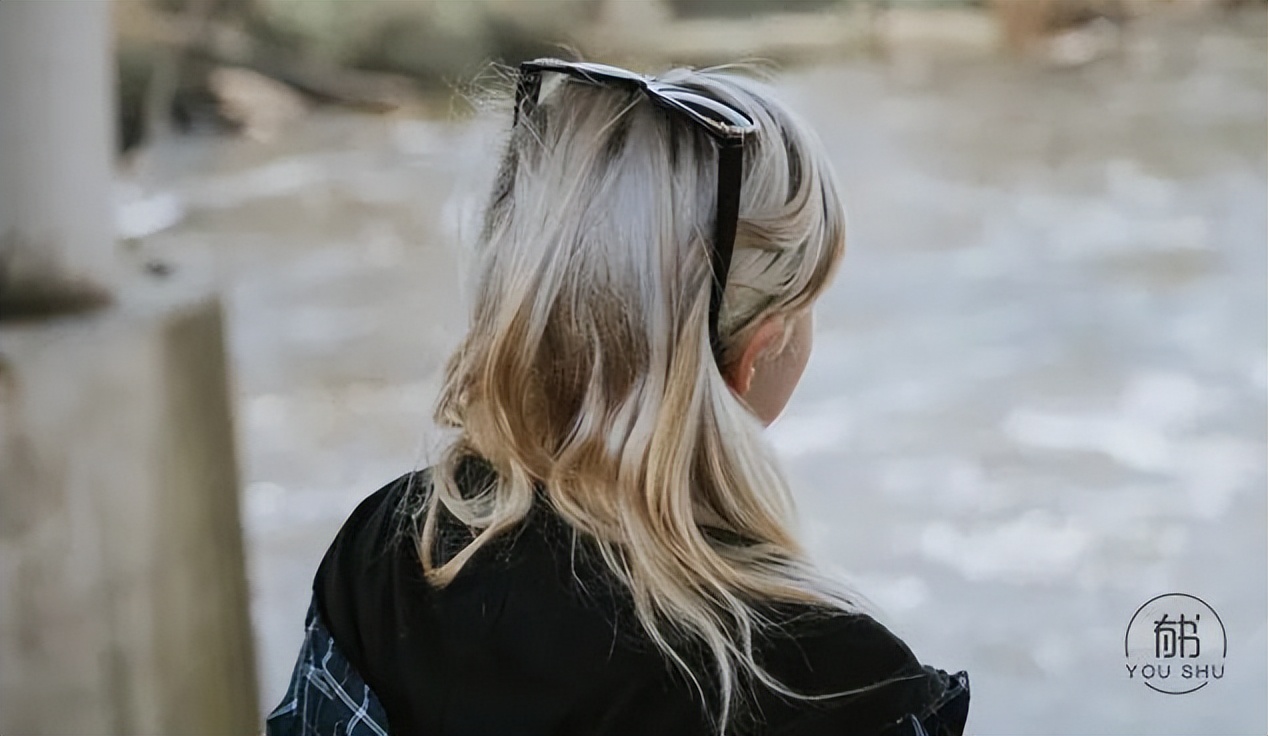 打油诗搞笑幽默风趣的句子,最幽默的押韵打油诗