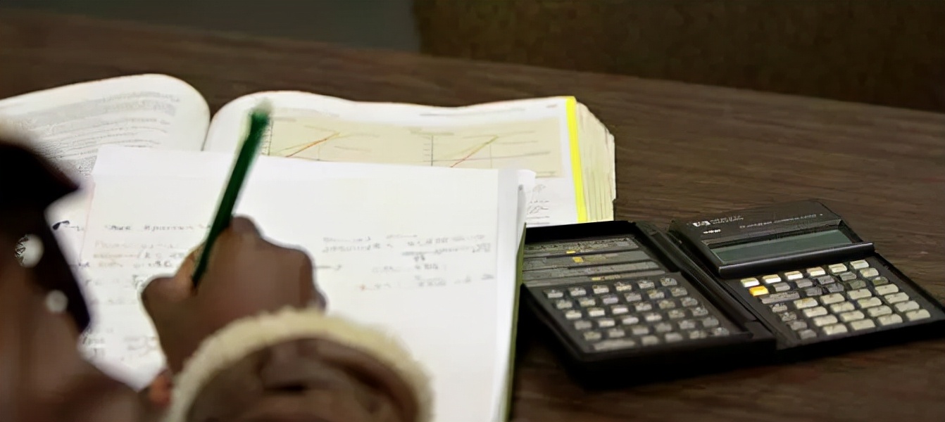 「朋乐教育」金融、会计、BA、Mkt，年薪百万的商科专业哪家强？