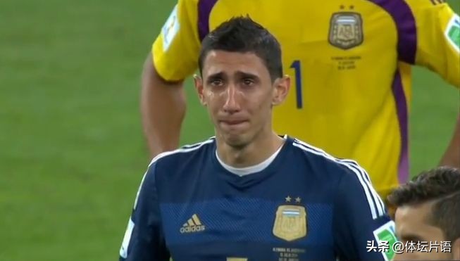 14年半决赛梅西传给迪马利亚,2008年所有比赛足球