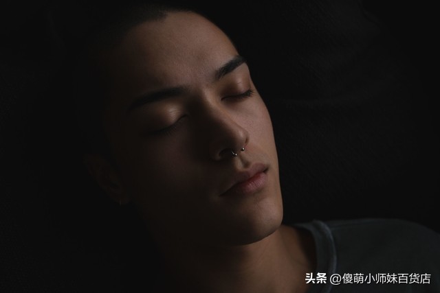 农村人一辈子都没住过好房子,农村人一辈子盖一次房子