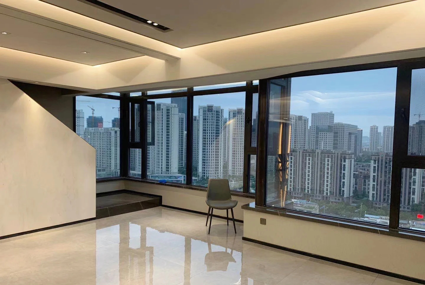 跃层复式楼真实感受,住复式loft公寓的感受