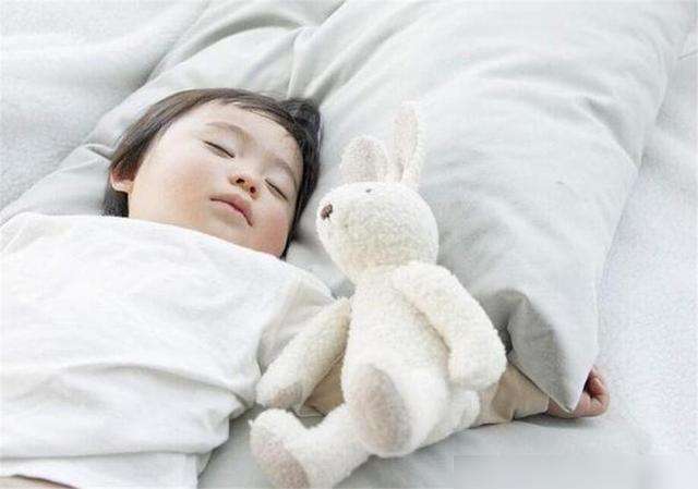 孩子在幼儿园过得不好的几个表现,八招判断孩子在幼儿园经历了什么