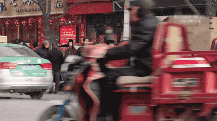 今年第一部黑马片:全员草根,无数明星热捧