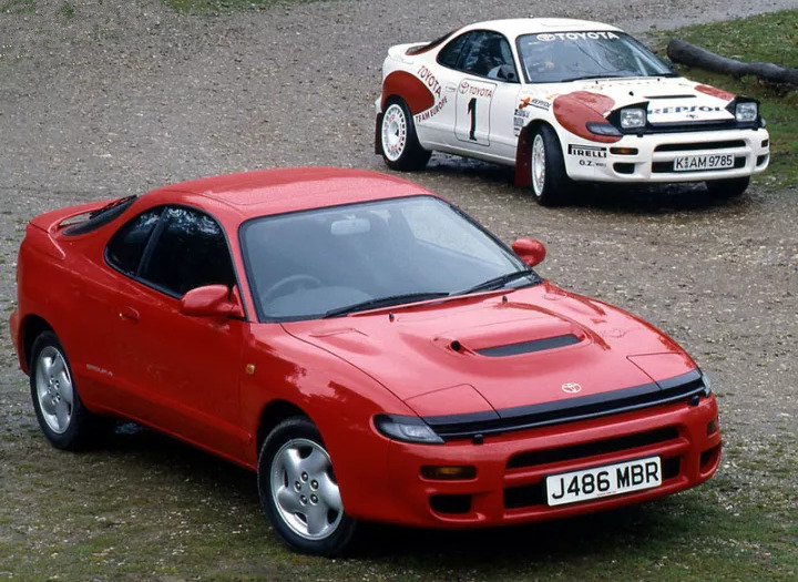 丰田Celica（头文字D—御木座驾）